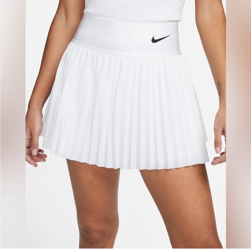 Nike pleated tennis skirt